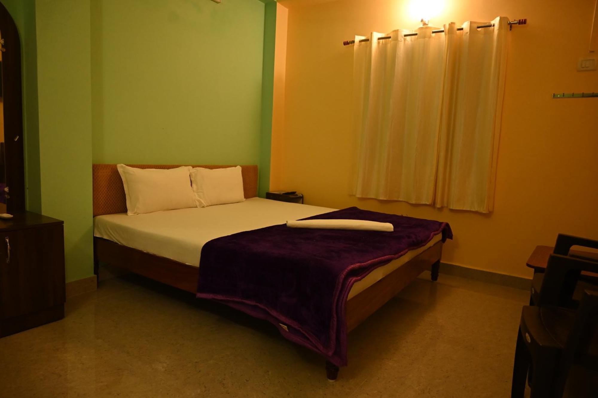 Royal Seaview Residency Port Blair Exterior foto
