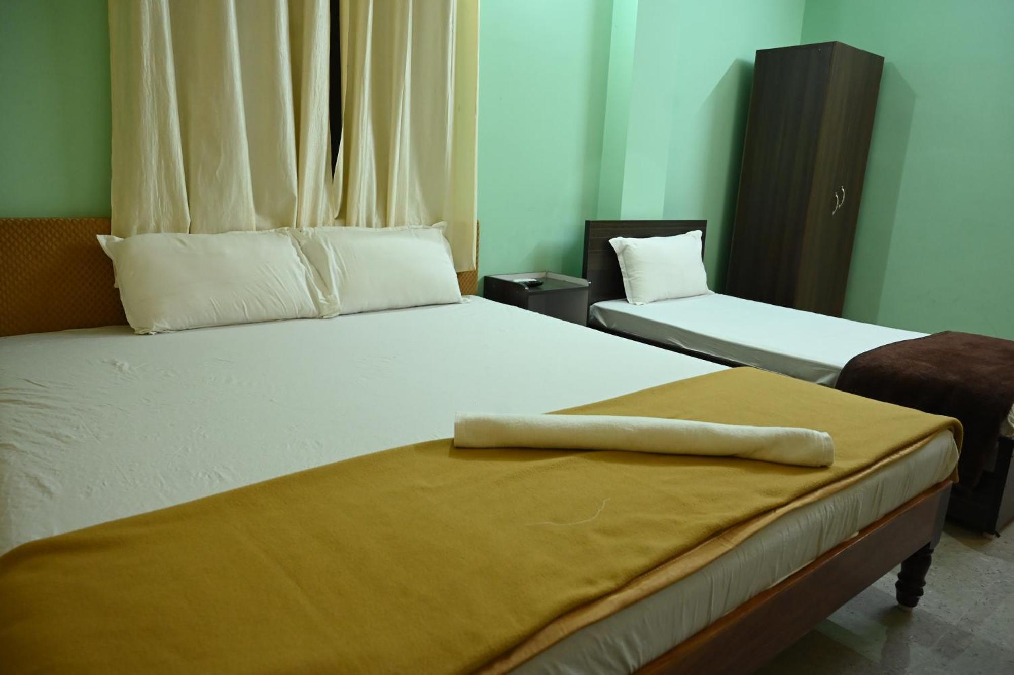 Royal Seaview Residency Port Blair Exterior foto